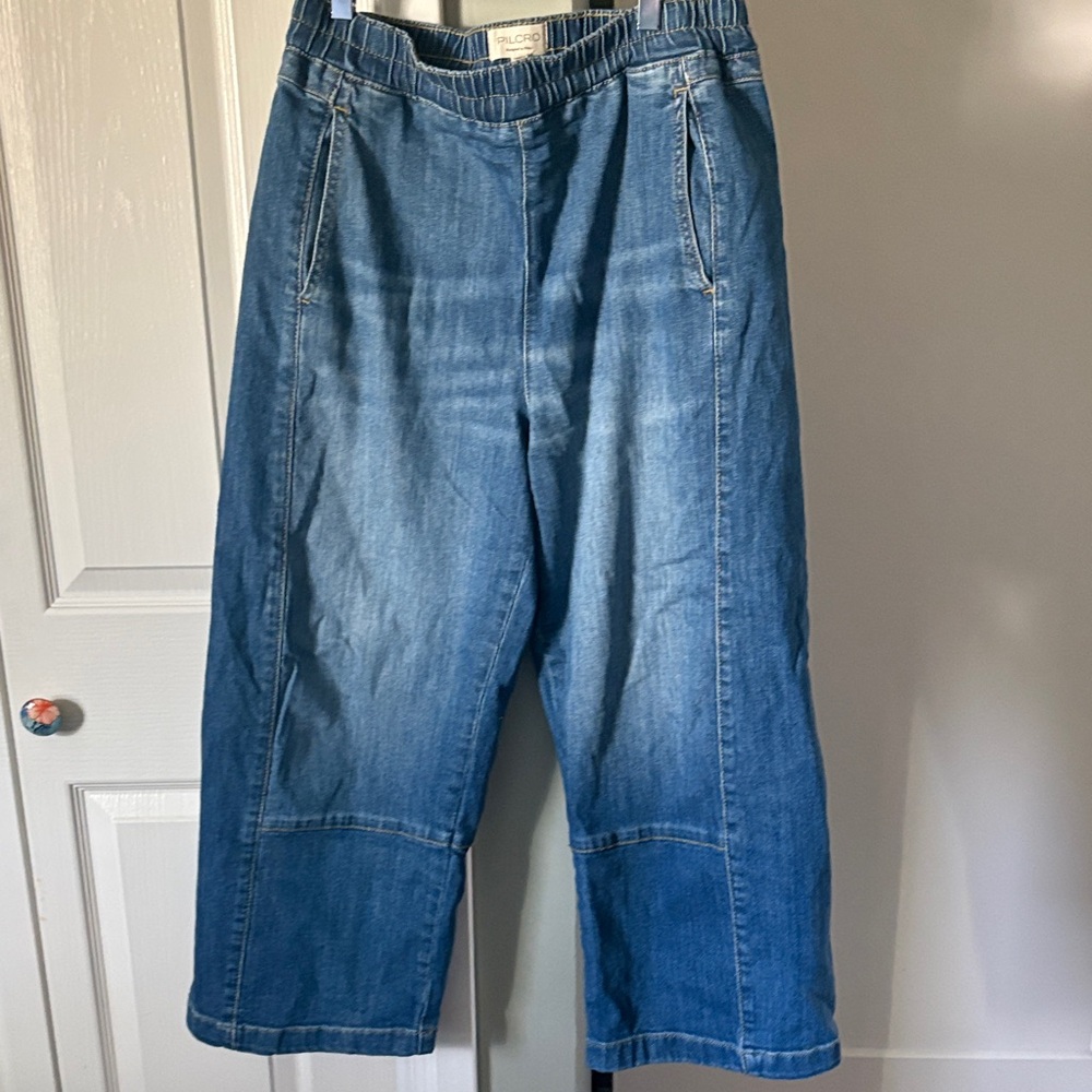 Pilcro Stylish Blue Barrel Leg Denim